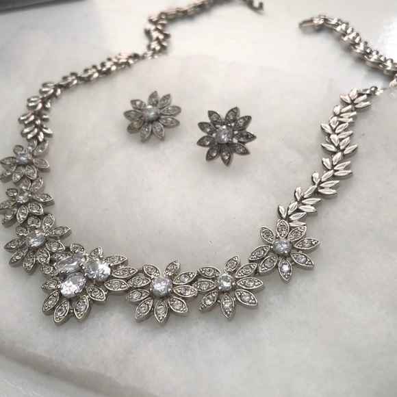 Jewelry - Jewelry set for special ocasiones